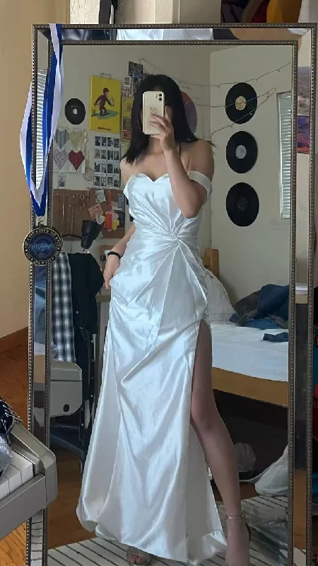Stunning Off The Shoulder White Wedding Dress,White Bridal Dress  Y5355 Vintage Lace Dress